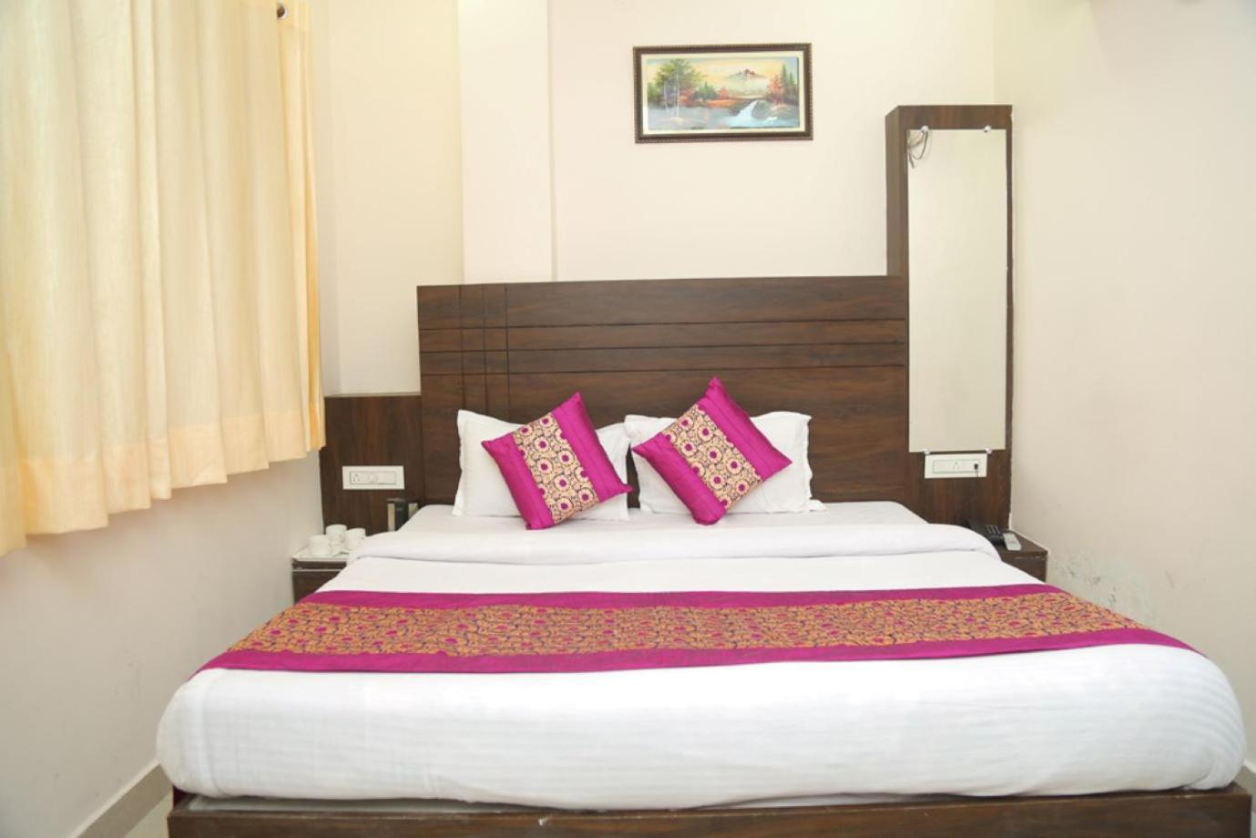 Hotel Golden Dreams Amritsar Eksteriør bilde